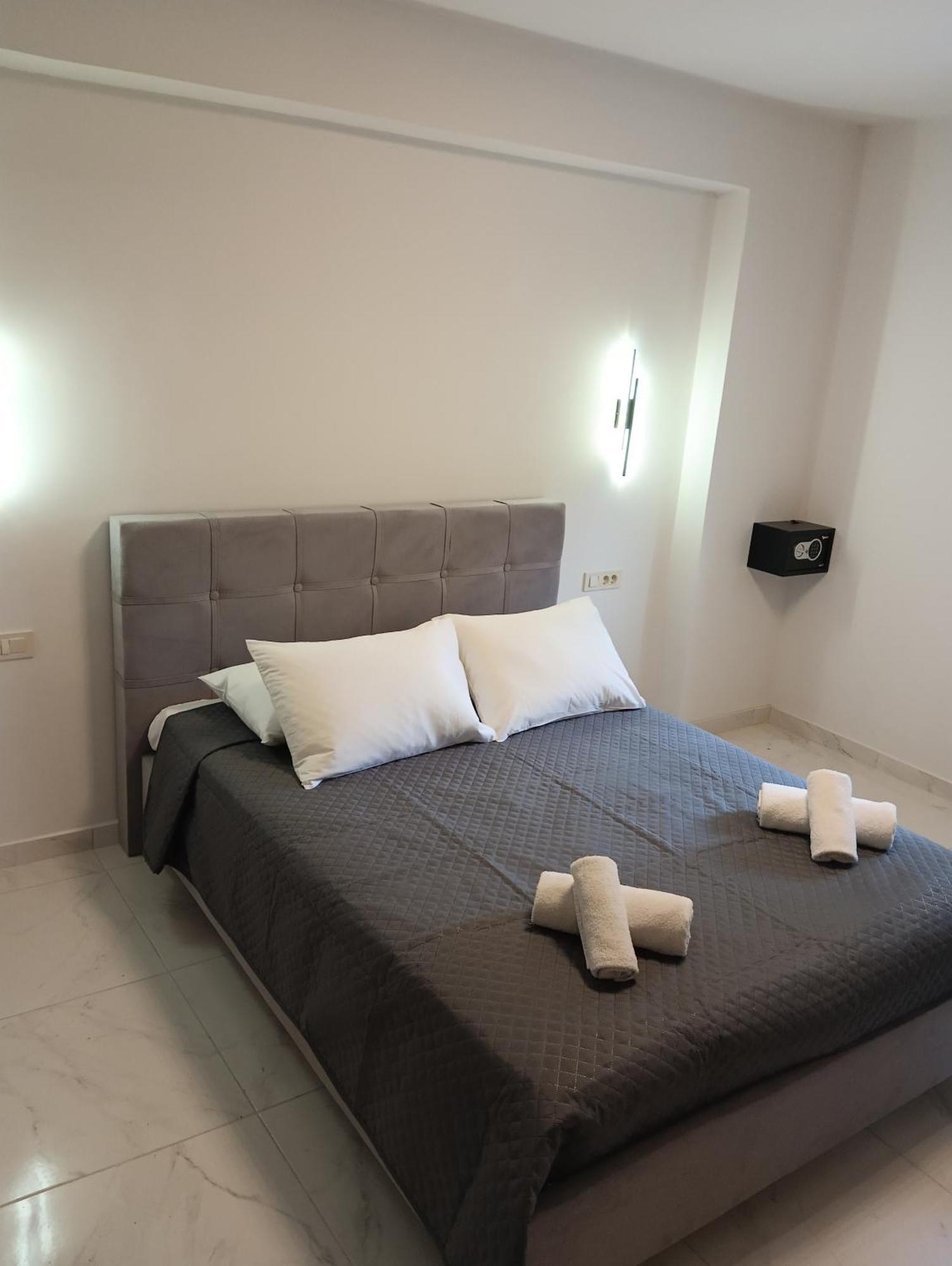 Villa Pouliezos Apartments Alykanas  Zewnętrze zdjęcie