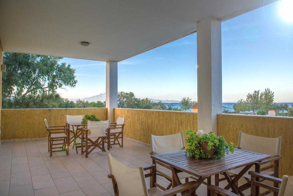 Villa Pouliezos Apartments Alykanas  Zewnętrze zdjęcie